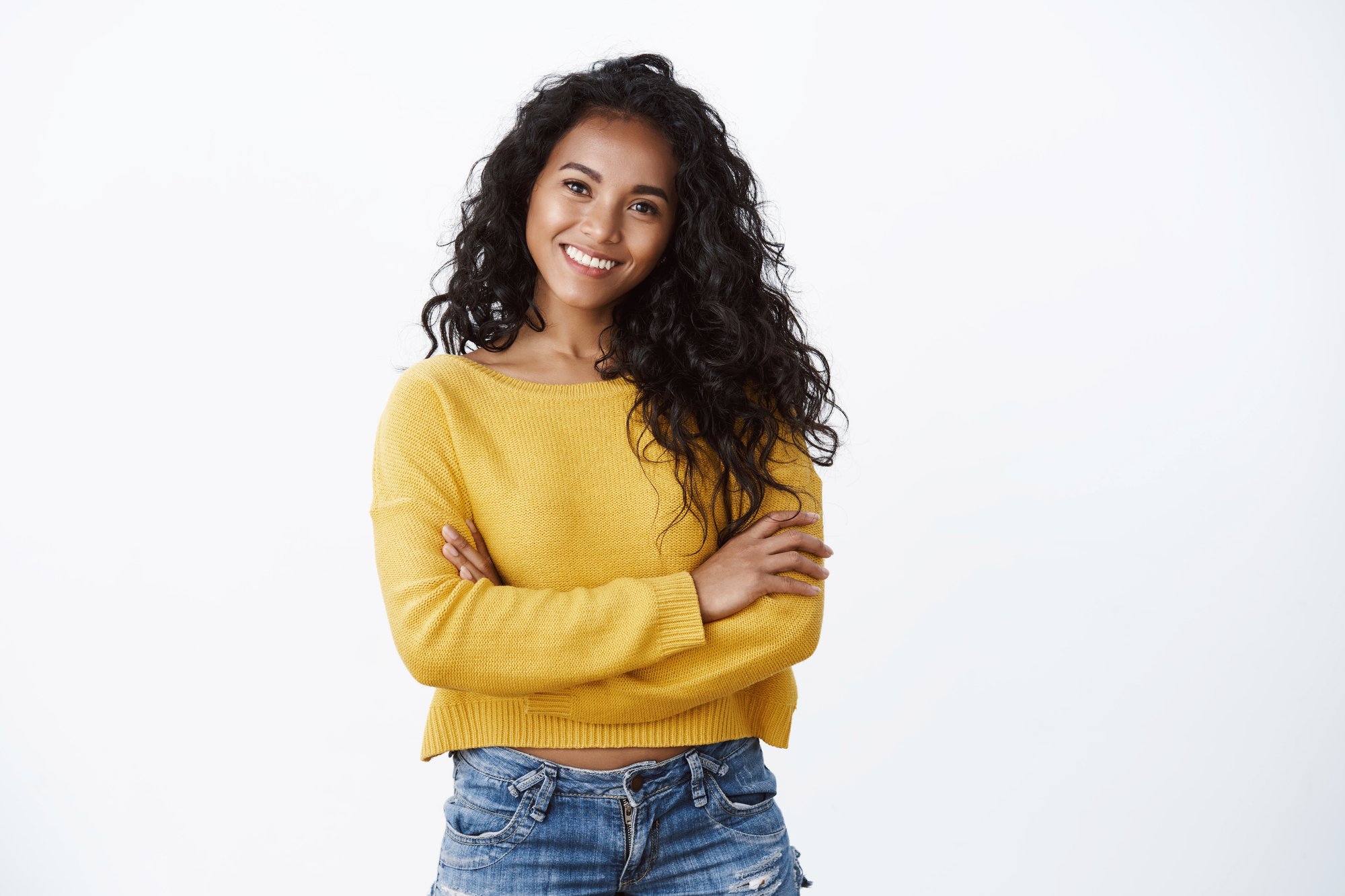 happiness-wellbeing-confidence-concept-cheerful-attractive-african-american-woman-curly-haircut-cross-arms-chest-self-assured-powerful-pose-smiling-determined-wear-yellow-sweater-2